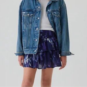 GAP kids navy floral ruffled skirt.